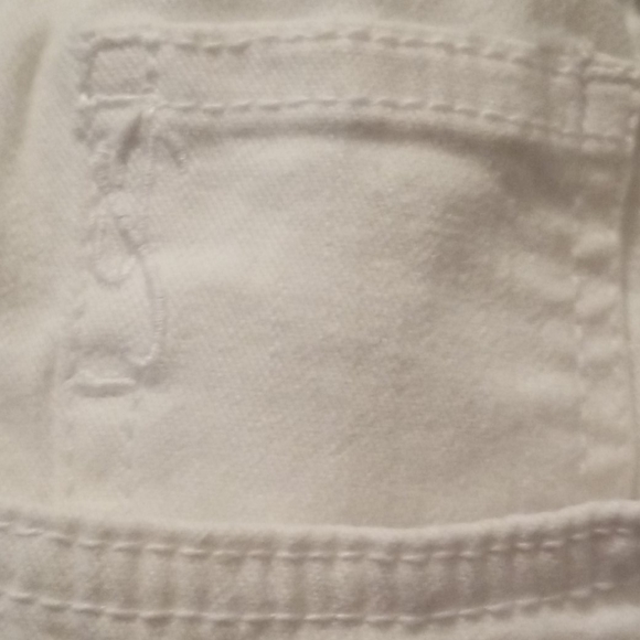 WOMENS CAPRIS - Picture 2 of 4